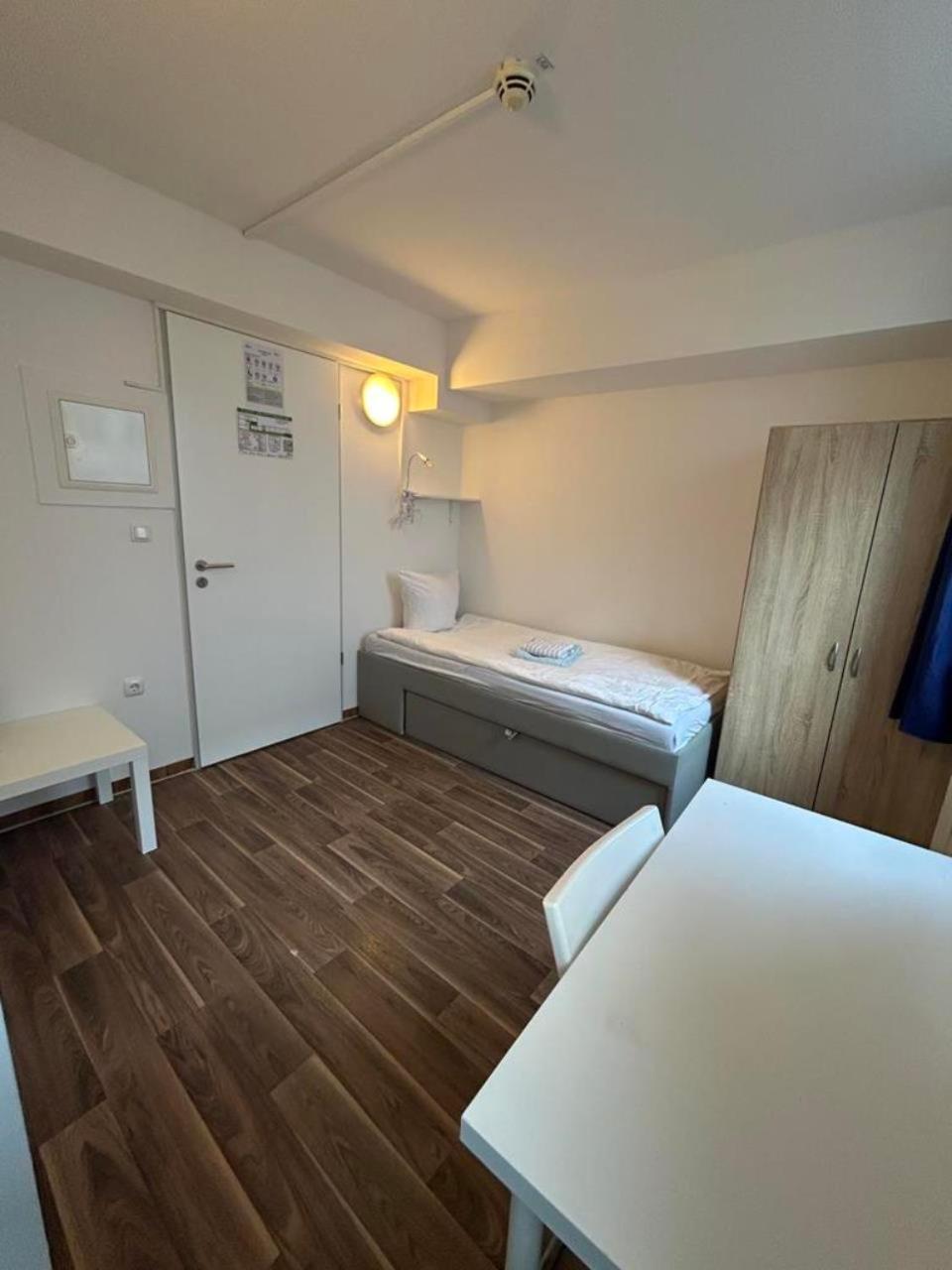 Low Budget Central Station Aparthostel München Ngoại thất bức ảnh