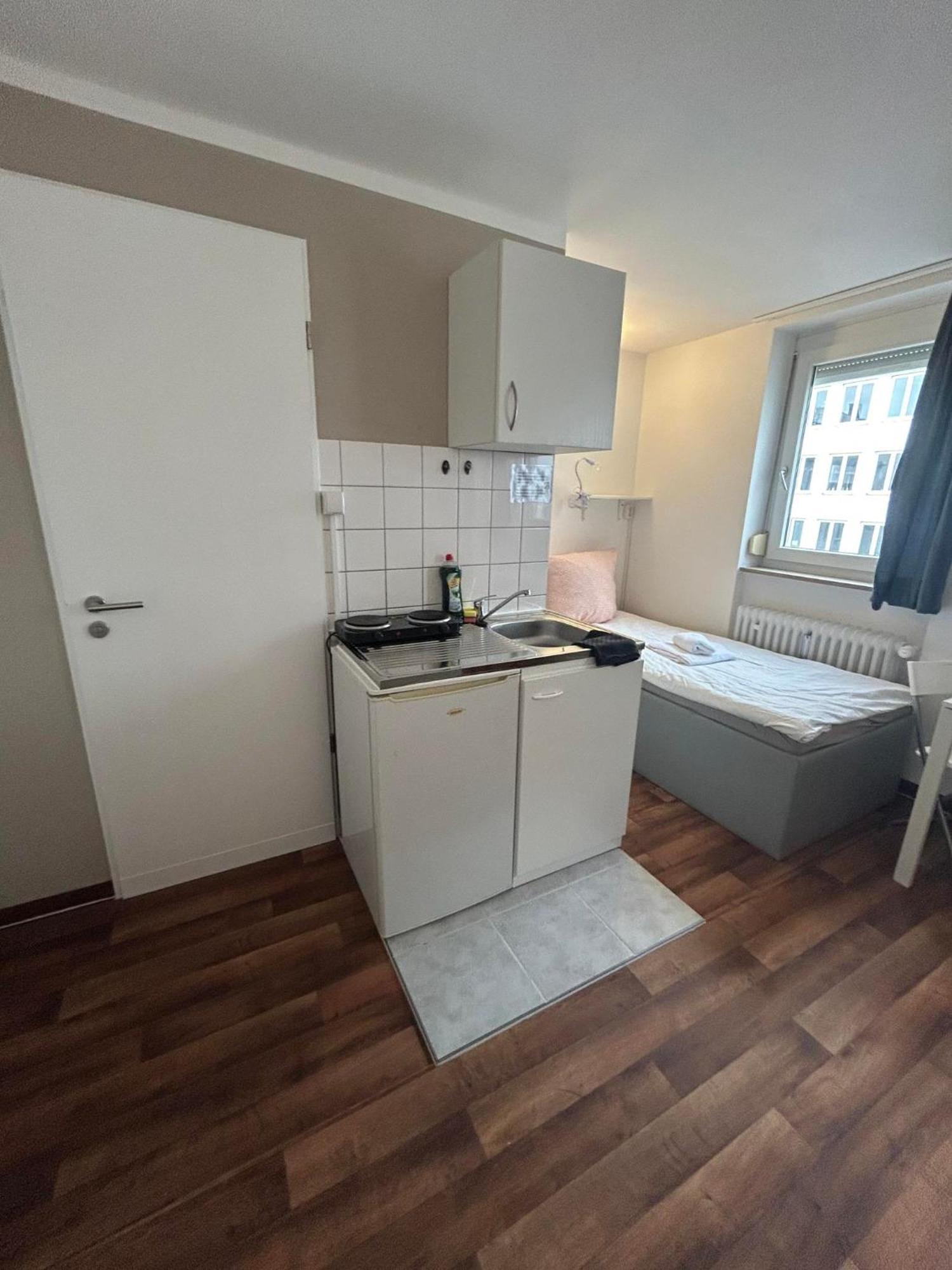 Low Budget Central Station Aparthostel München Ngoại thất bức ảnh